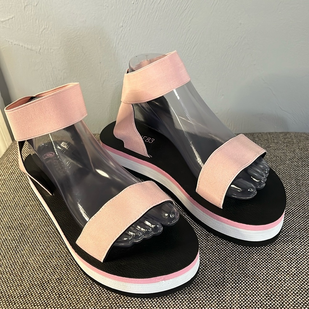 Love 83 pink strappy sandals, size 8.